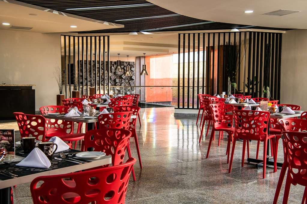 Comfort Inn Irapuato Restaurace fotografie