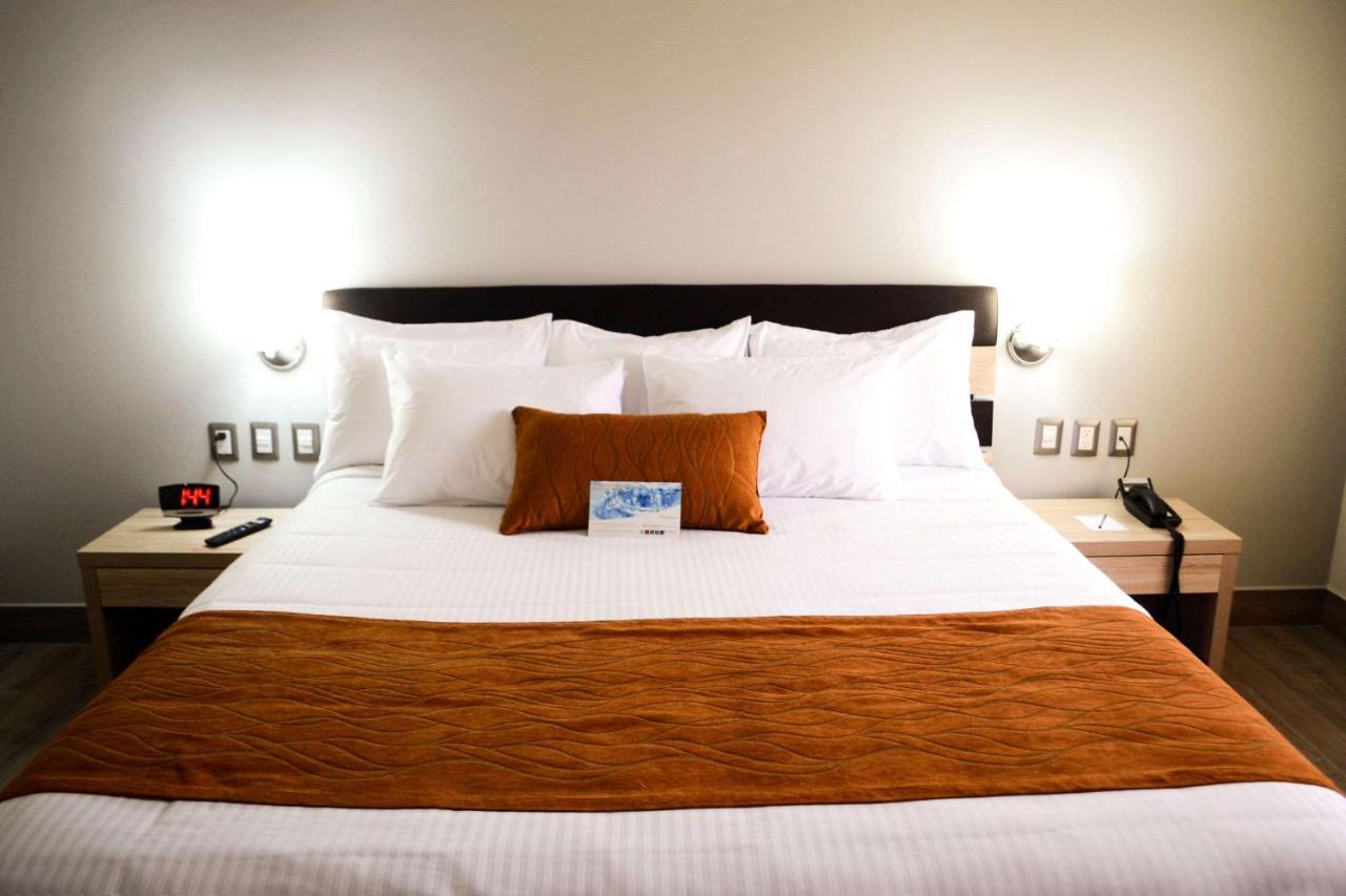 Comfort Inn Irapuato Exteriér fotografie